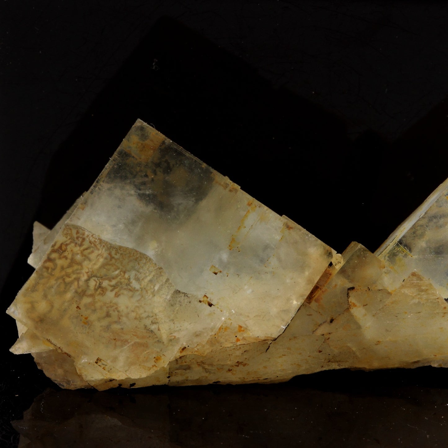 Fluorite. 102.5 carats. Langeac, Haute-Loire, France