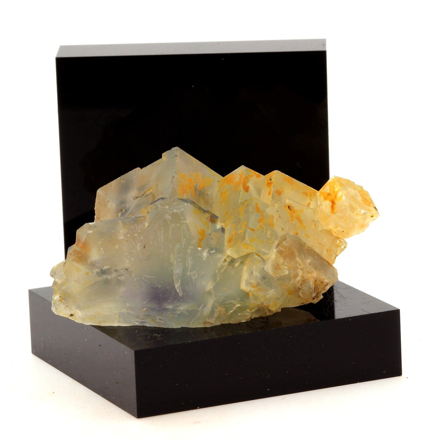 Fluorite + Quartz. 143.5 carats. Langeac, Haute-Loire, France
