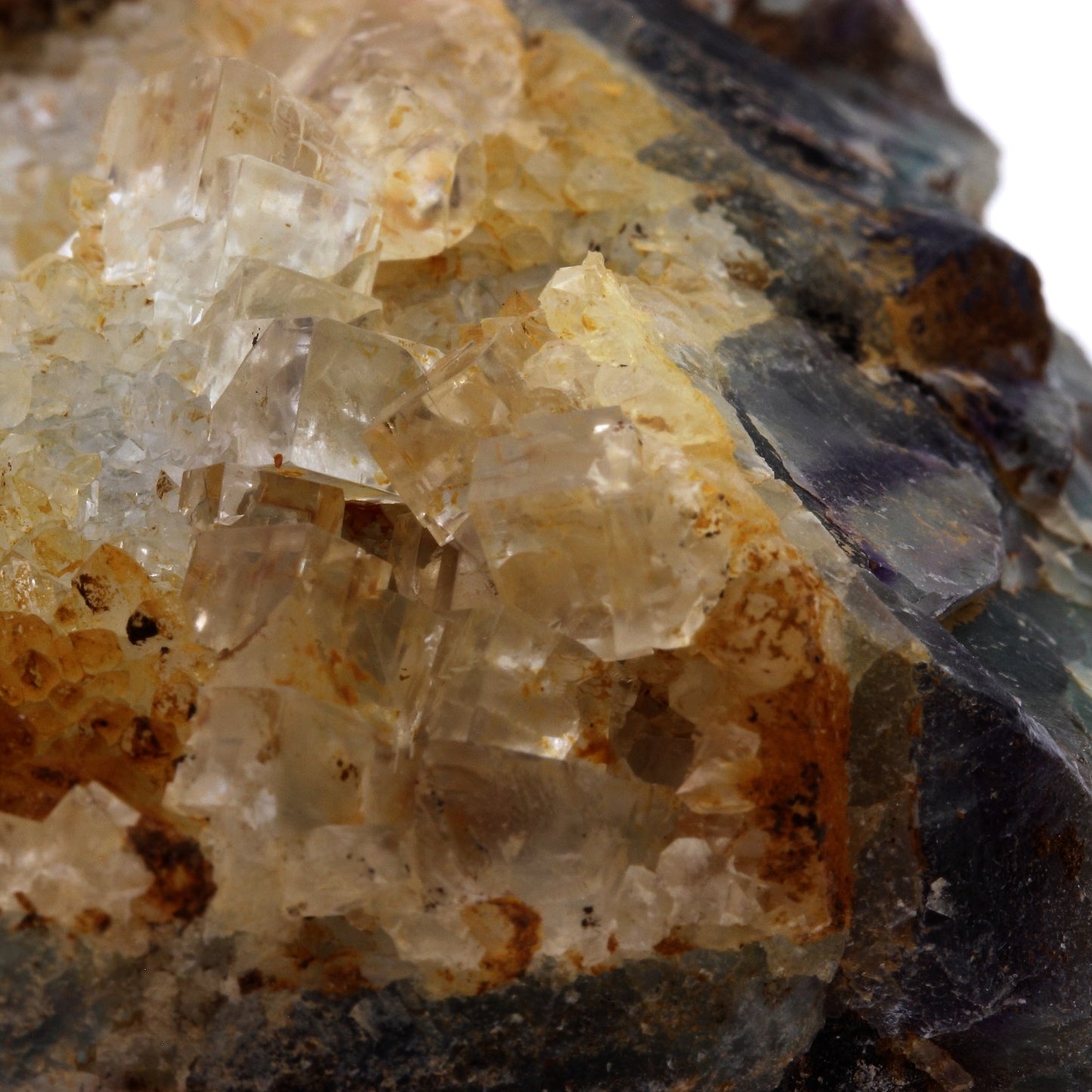 Fluorite + Quartz. 983.1 carats. Langeac, Haute-Loire, France