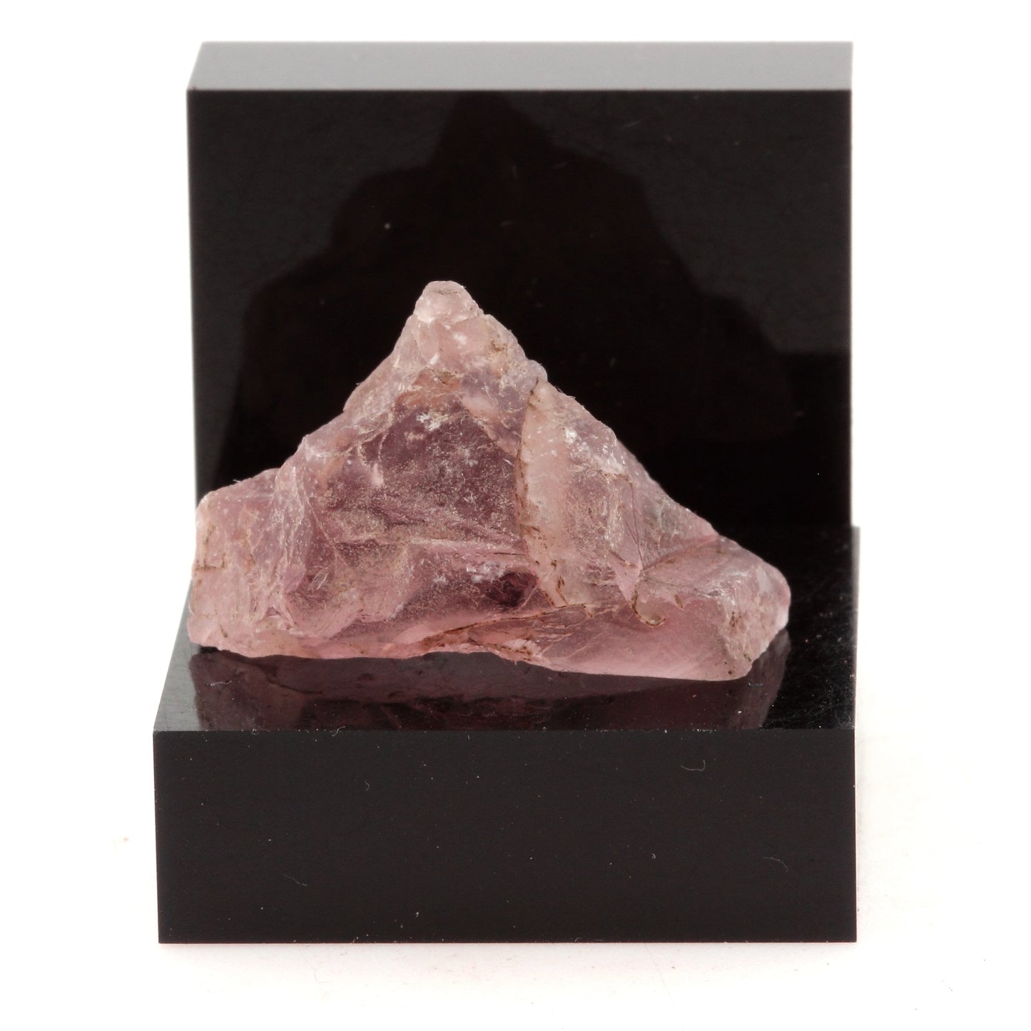 Fluorite rose. 42.3 carats. Massif du Mont-Blanc, France