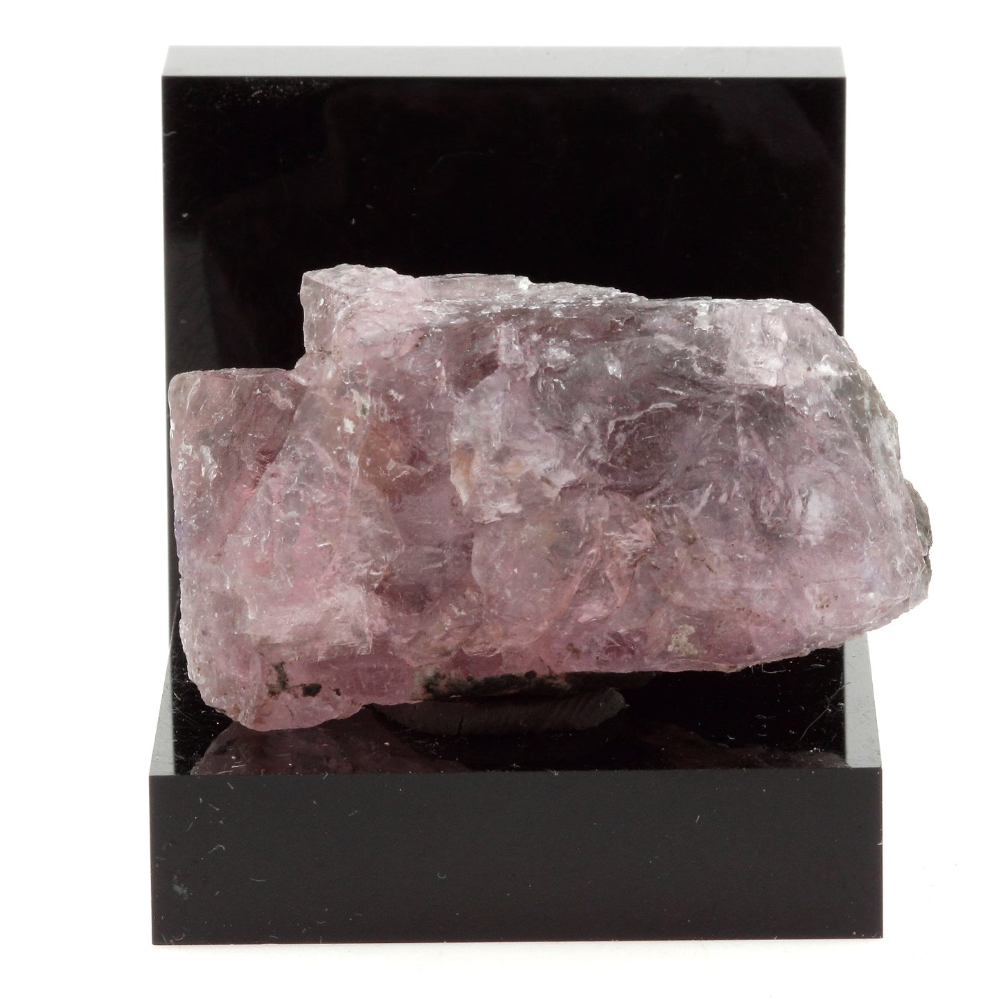 Fluorite rose. 153.4 carats. Massif du Mont-Blanc, France