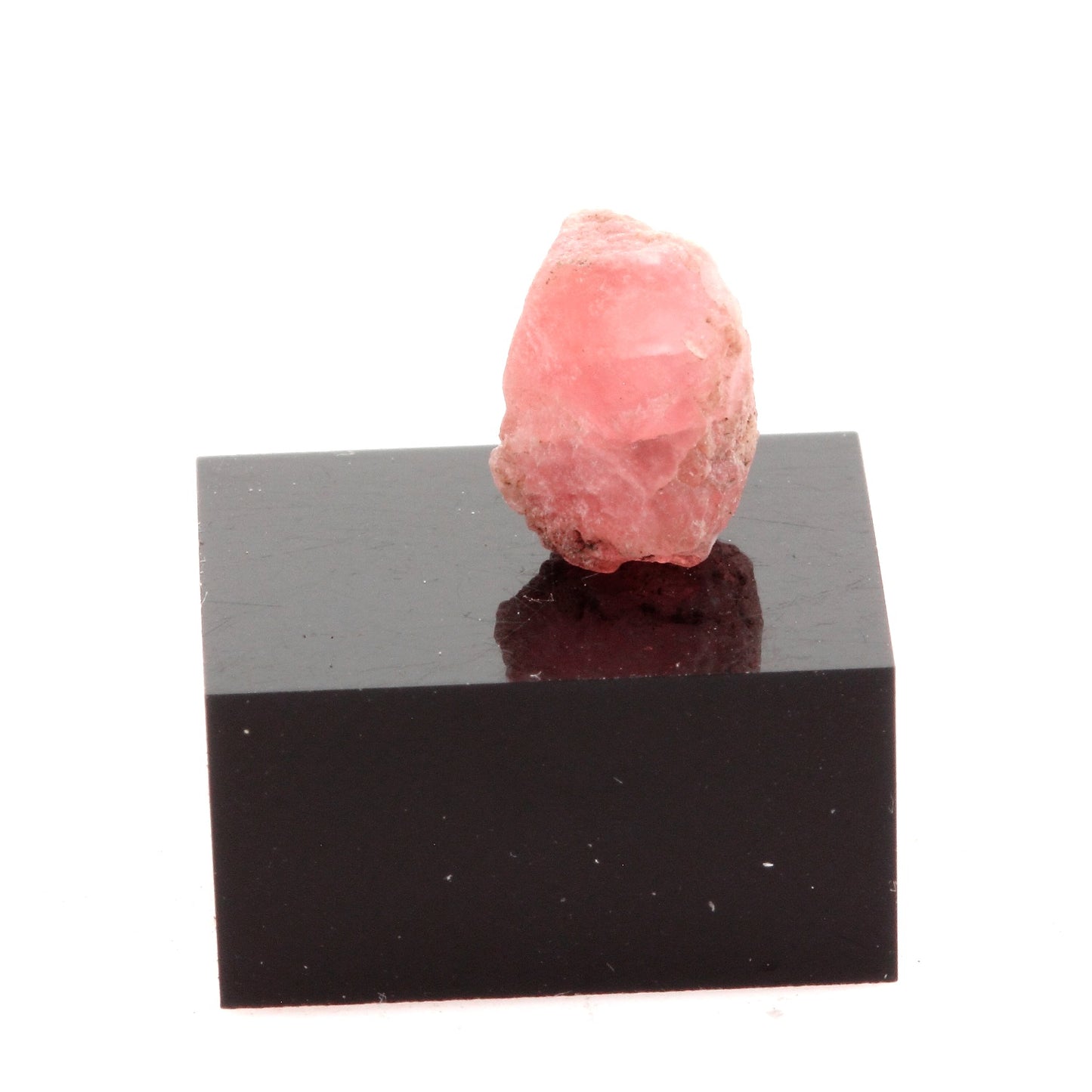 Fluorite rose. 4.33 carats. Massif du Mont-Blanc, France