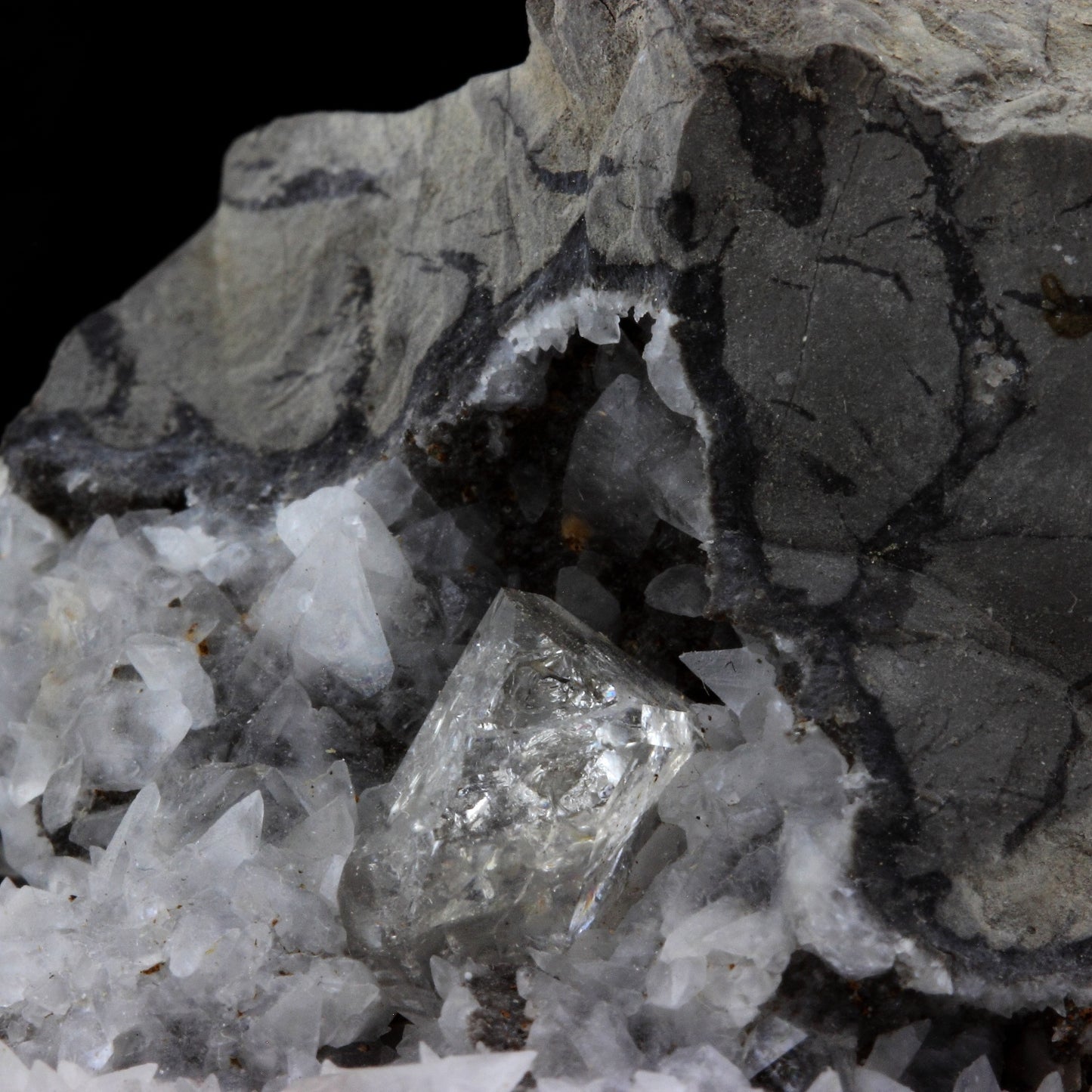 Quartz + Calcite. 314.1 carats. Rottier, Drôme, France