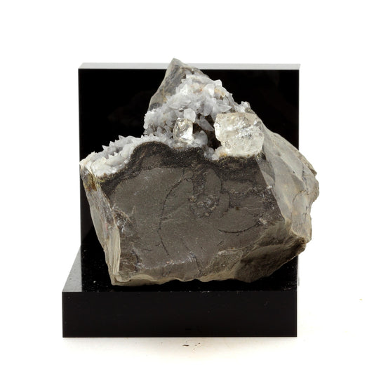 Quartz + Calcite. 715.1 carats. Rottier, Drôme, France