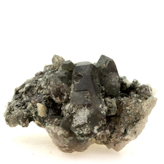 Quartz fumé, Chlorite. 308.0 carats, Massif du Mont-Blanc, France