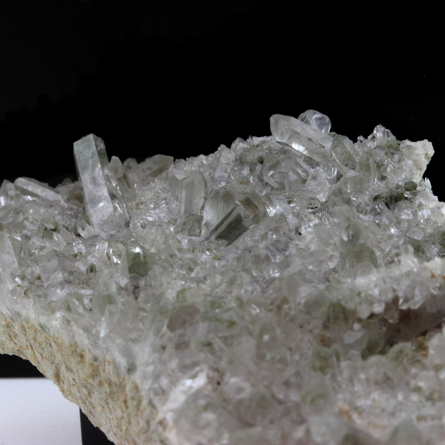 Quartz, Chlorite, 565.0 carats, Vallon de la Valette, Savoie, France