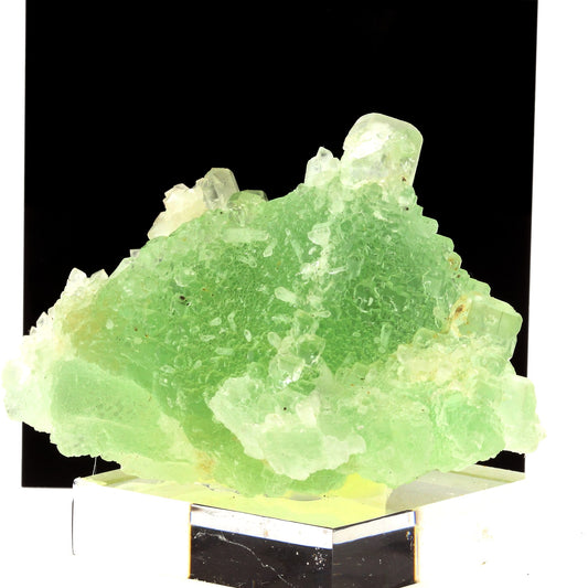 Fluorite + Calcite. 1510.2 carats. De'an fluorite mine, Jiangxi, Chine