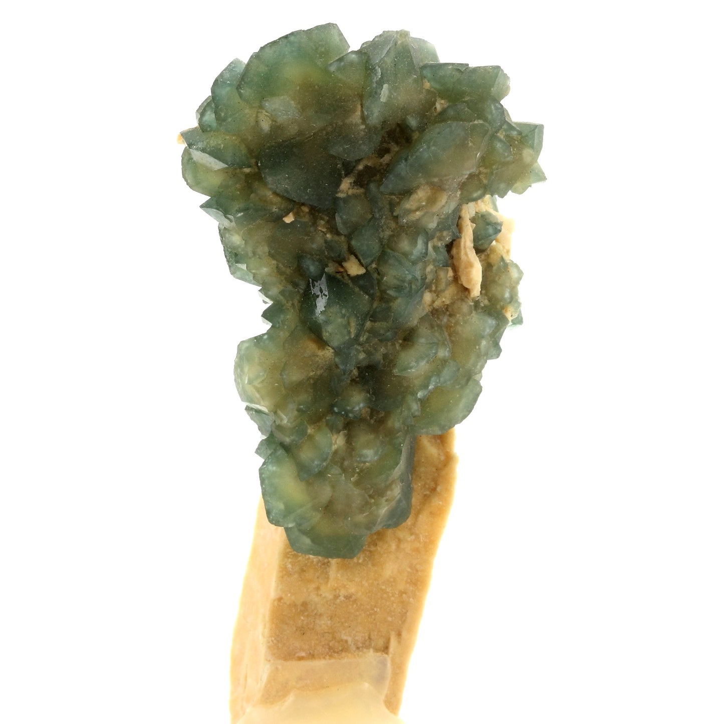 Apatite. 477.9 carats. Sapo mine, Minas Gerais, Brésil