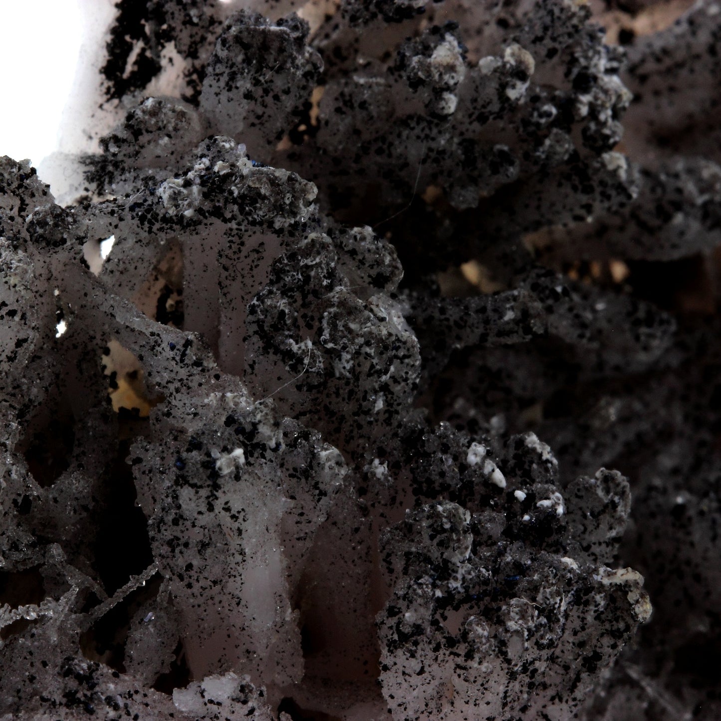 Kutnohorite. 580.8 carats. Hotazel, Kalahari manganese field, Northern Cape Province, Afrique du Sud