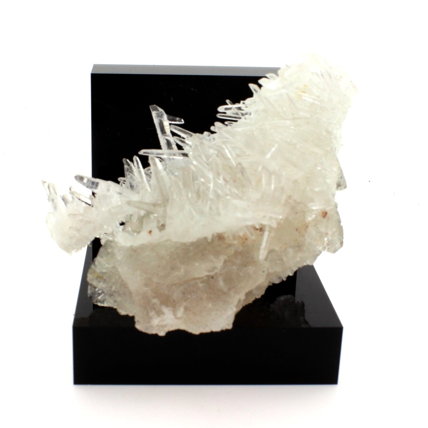 Fluorite + Quartz. 1520.1 carats. Mundo Nuevo Mine, Huamachuco, Pérou
