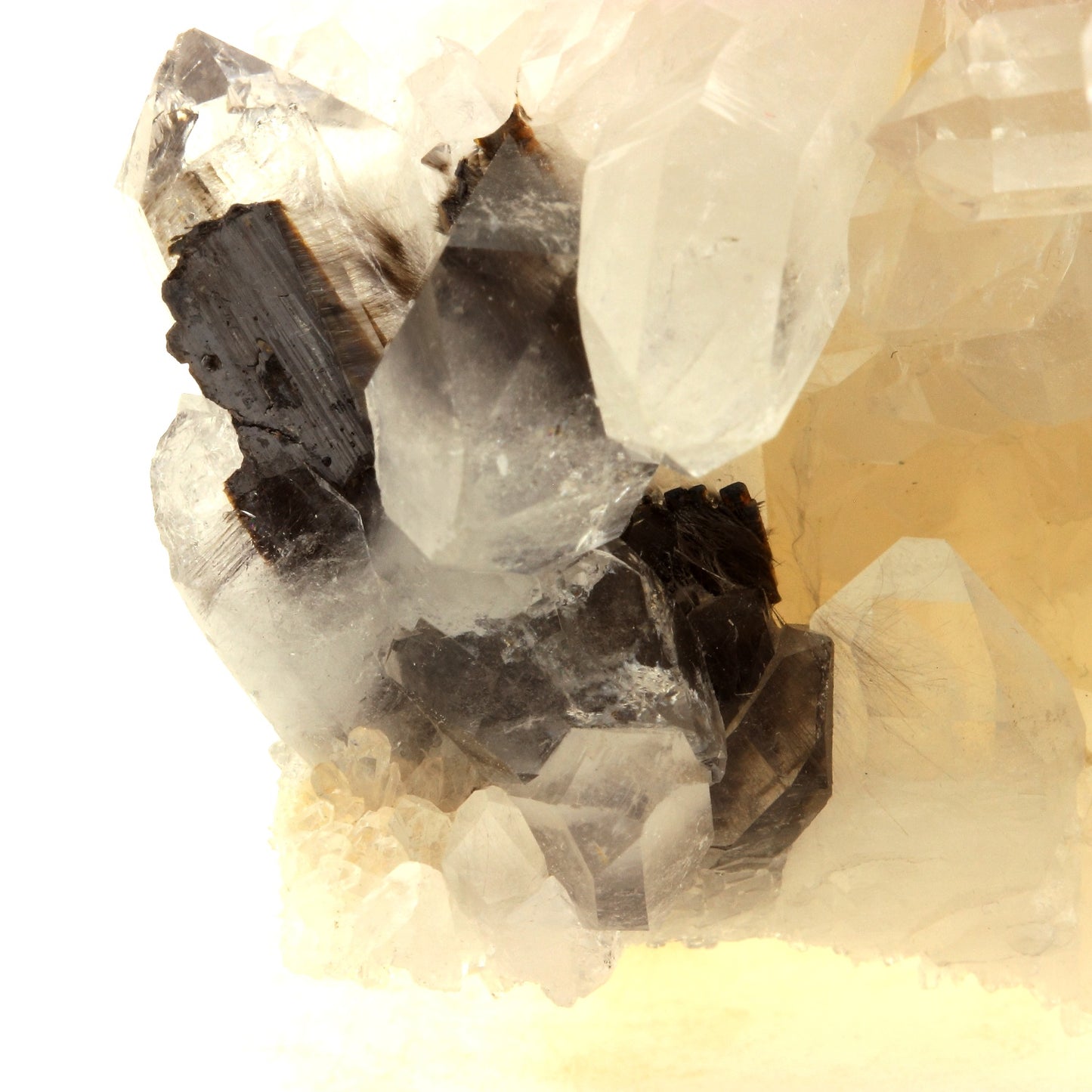 Quartz, Brookite, Rutile. 1330.0 carats. Balochistan, Pakistan