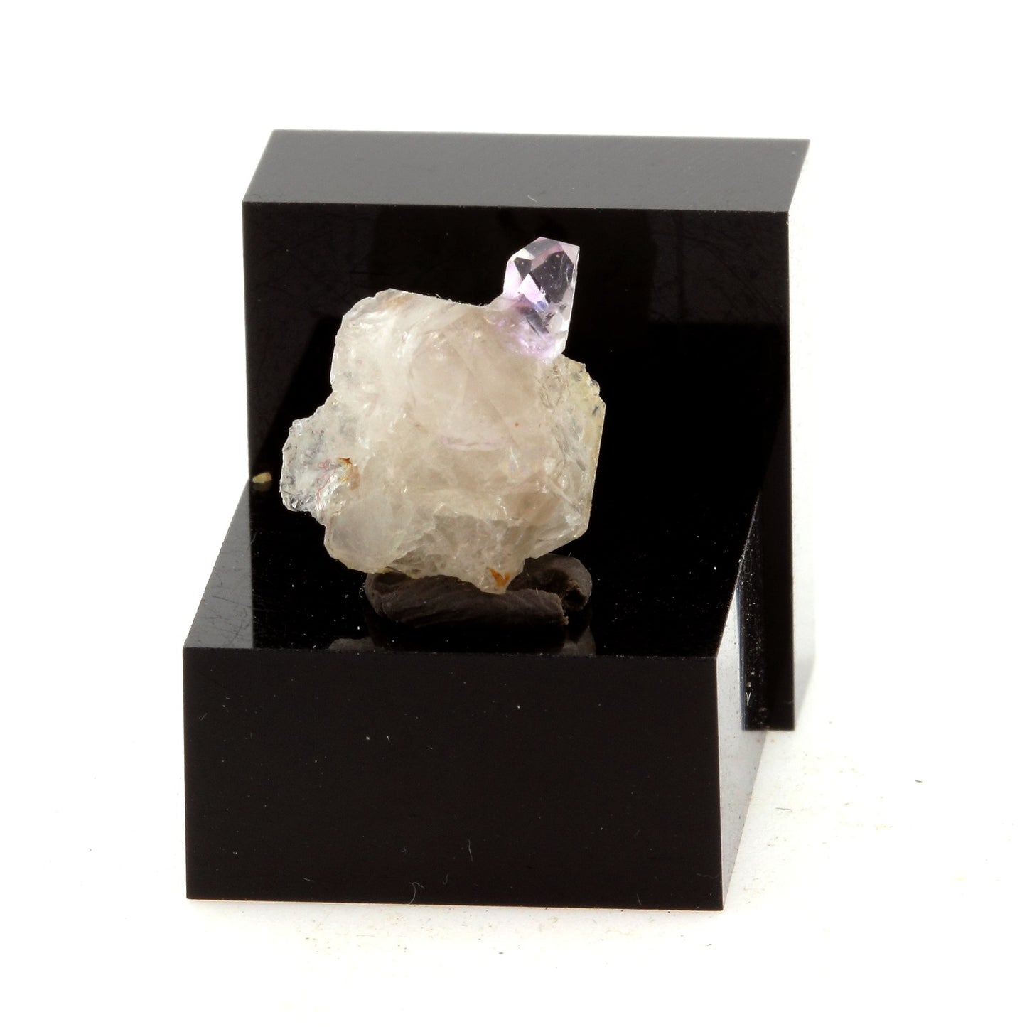 Quartz Améthyste Sceptre inversé . 5.5 carats. Mörchnerkar, Mörchner area, Zemmgrund, Zillertal, North Tyrol, Tyrol, Autriche