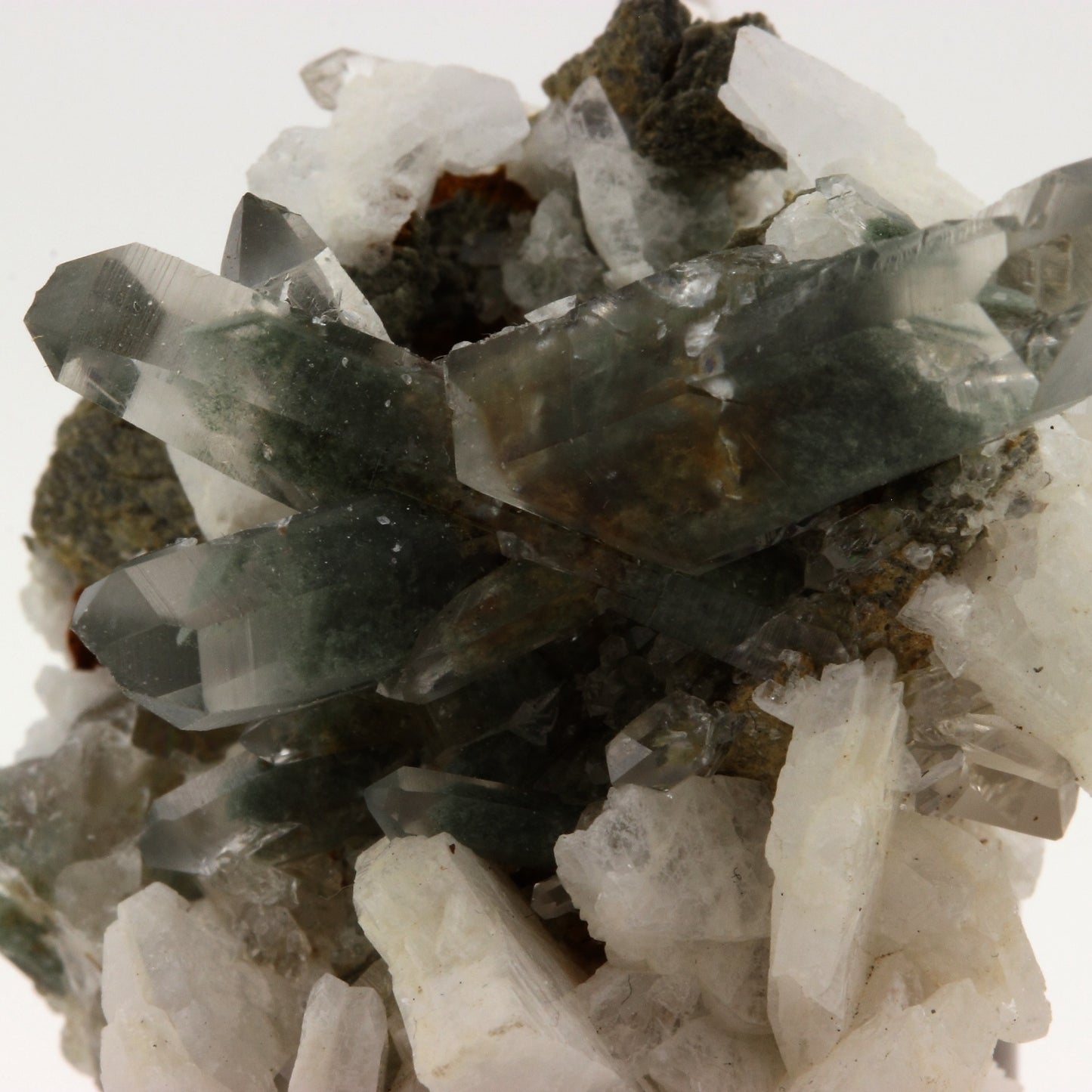 Quartz fantôme + Albite, 236.9 carats, Col de La Croix de Fer, Saint-Sorlin-d'Arves, Savoie, Auvergne-Rhône-Alpes, France