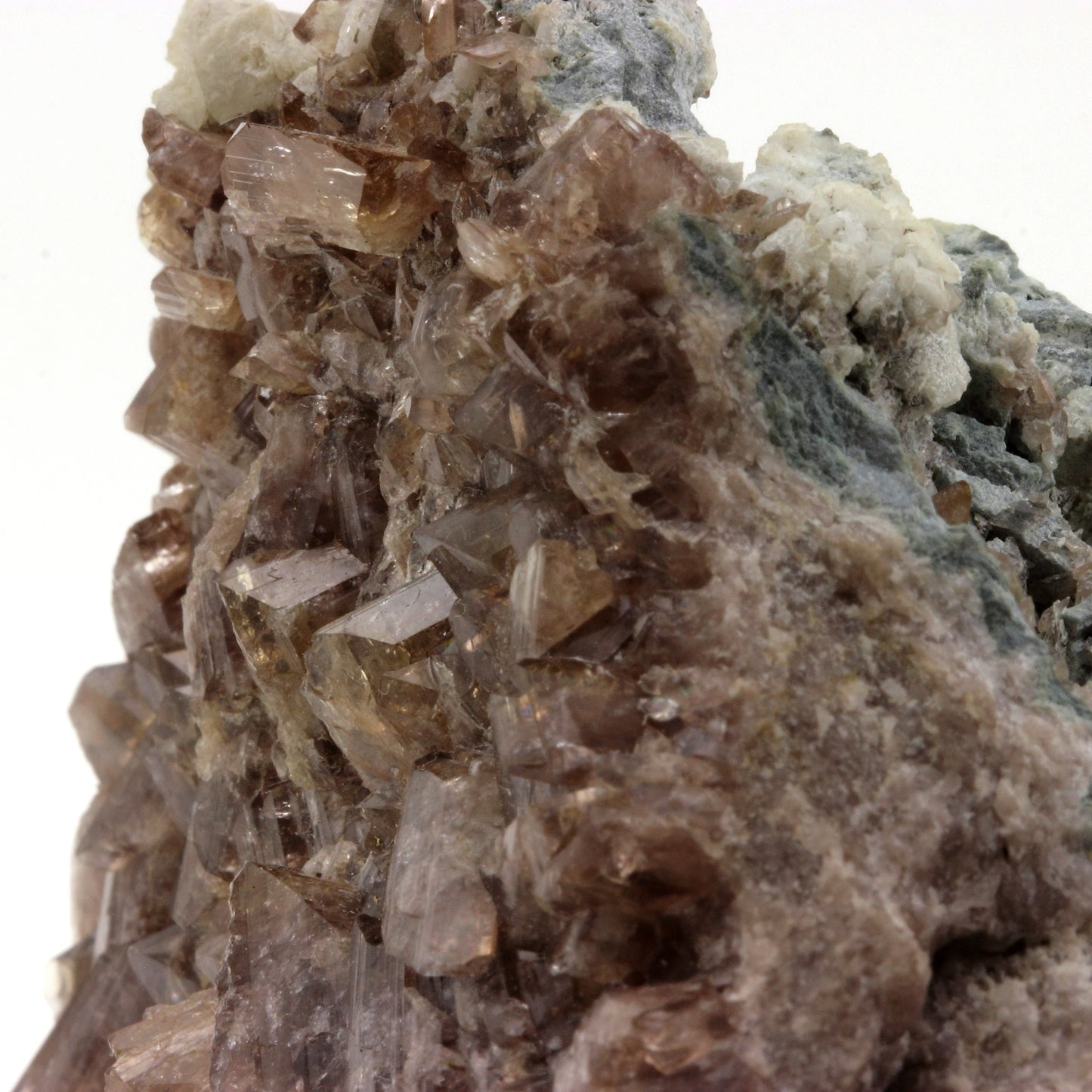 Axinite. 2740.0 carats. Chamrousse, Belledonne, Isère, France