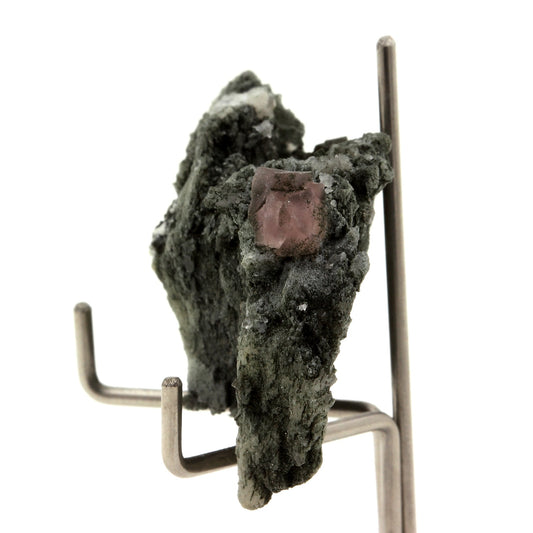 Fluorite rose + Adulaire. 87.7 carats. Massif du Mont-Blanc, Chamonix, France