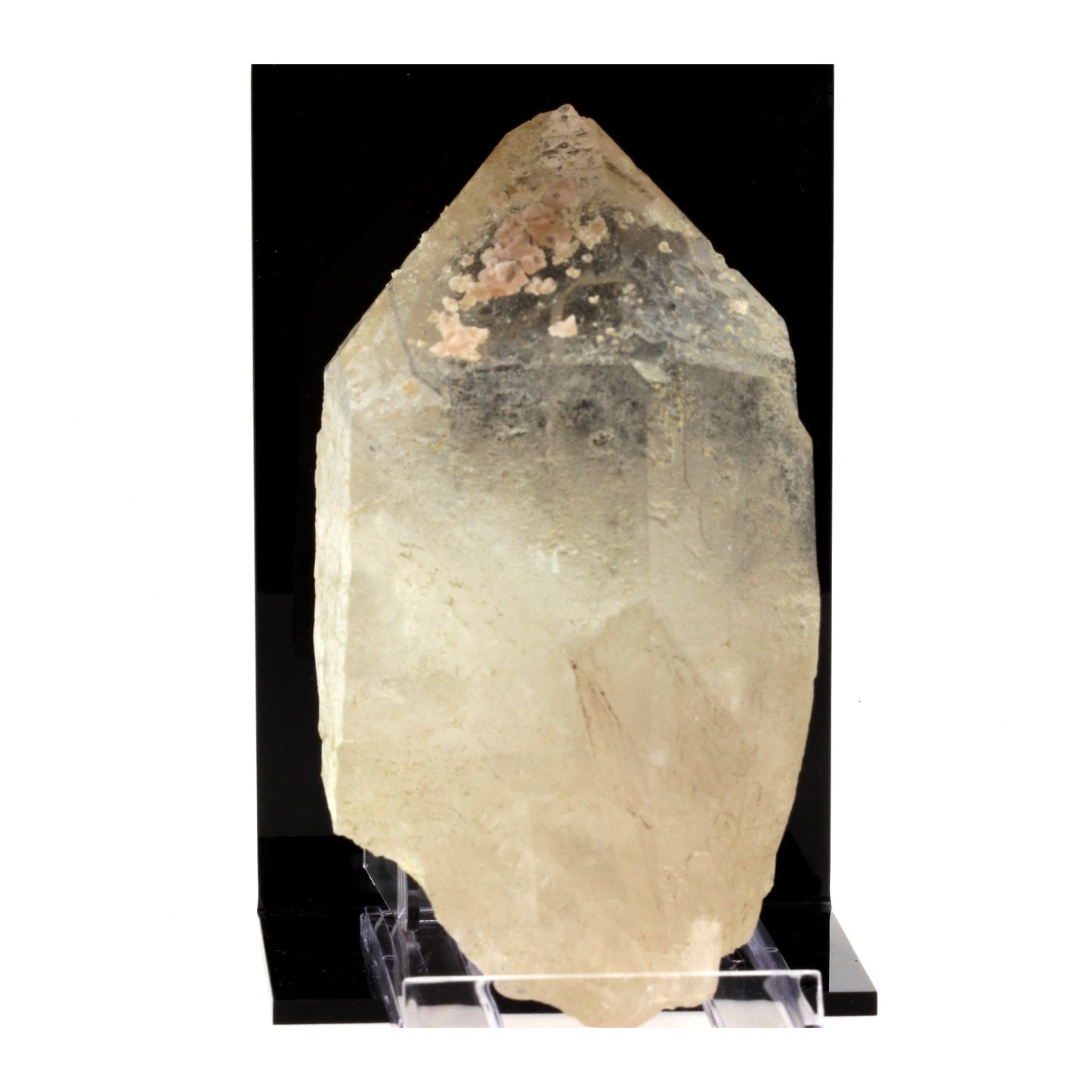 Fluorite rose + Quartz. 3785.1 carats. Massif du Mont-Blanc, France