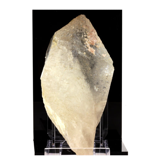 Fluorite rose + Quartz. 3785.1 carats. Massif du Mont-Blanc, France