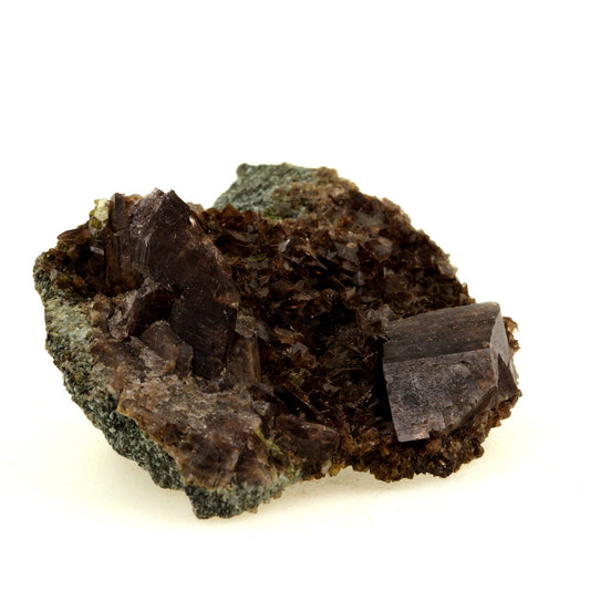 Axinite. 138.2 carats. Bourg d'Oisans, Isère, France