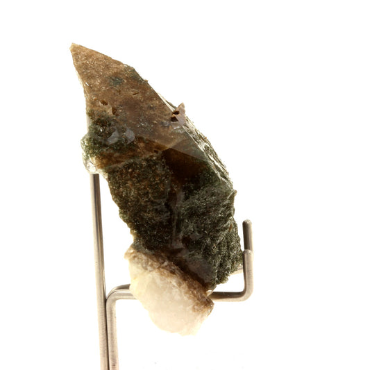 Anatase + Quartz. 182.7 carats. Massif de la Lauzière, France