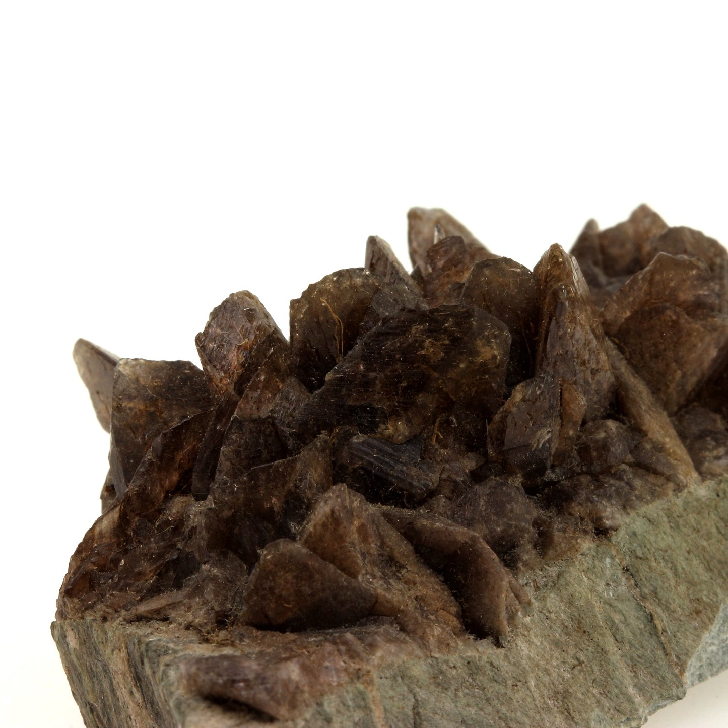 Axinite. 580.4 carats. Col du Glandon, Savoie, France