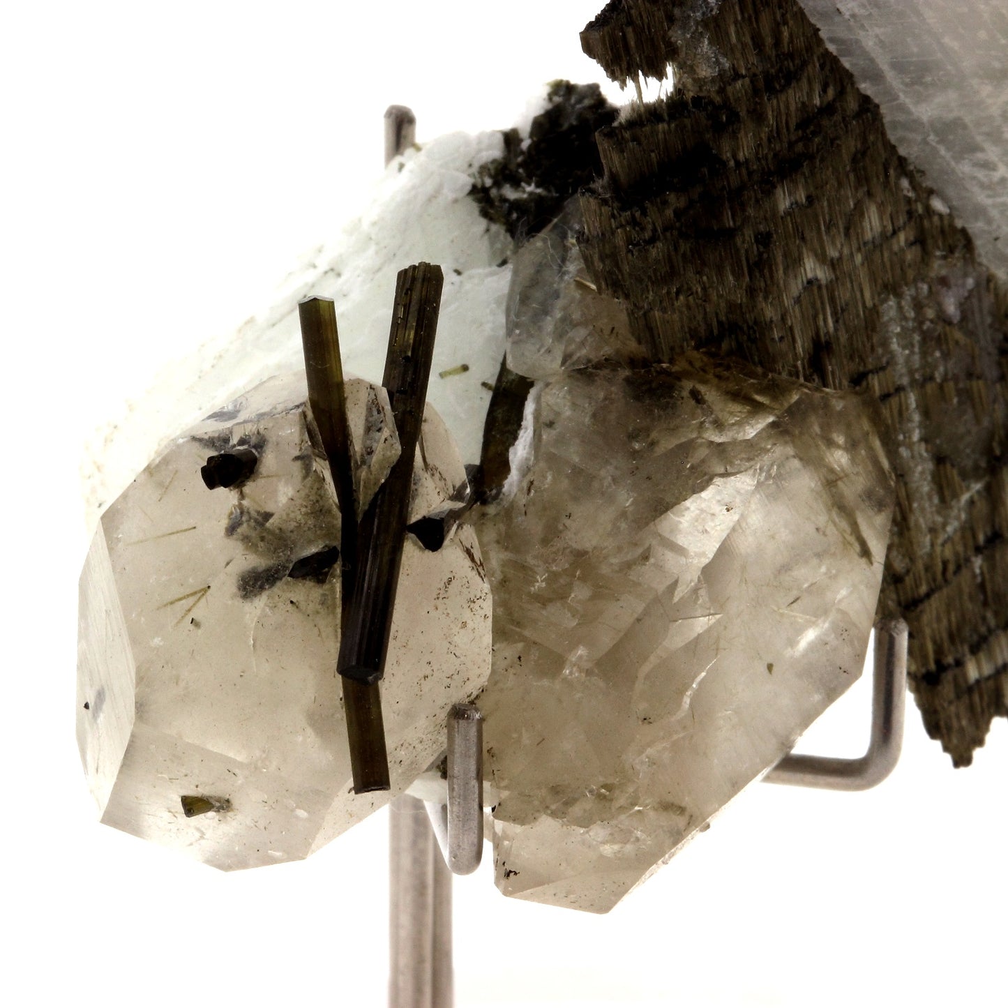 Tourmaline, Albite, Quartz, 274.9 carats, Minas Gerais, Brésil
