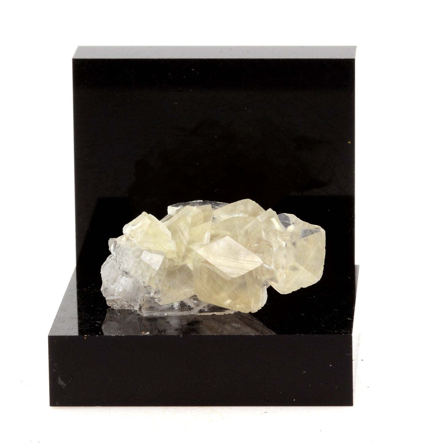 Calcite + Quartz. 36.1 carats. Lamalou-les-Bains, Hérault, France