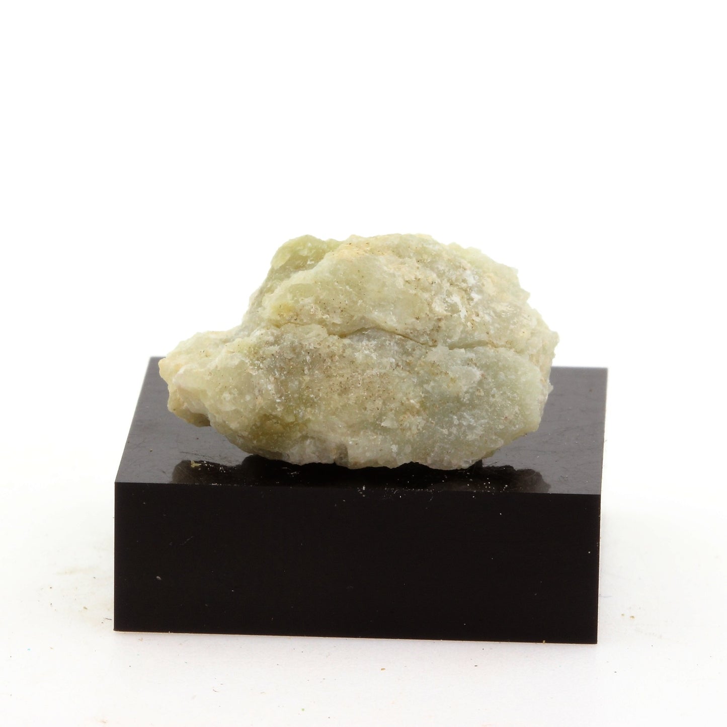 Genthite. 29.4 carats, Orford Nickel mine, Estrie, Québec, Canada