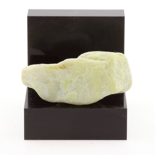 Calcite. 35.9 carats. Grenville, Québec, Canada