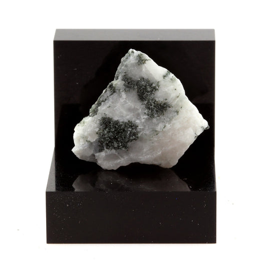 Anatase. 26.6 carats. Estrie, Québec, Canada