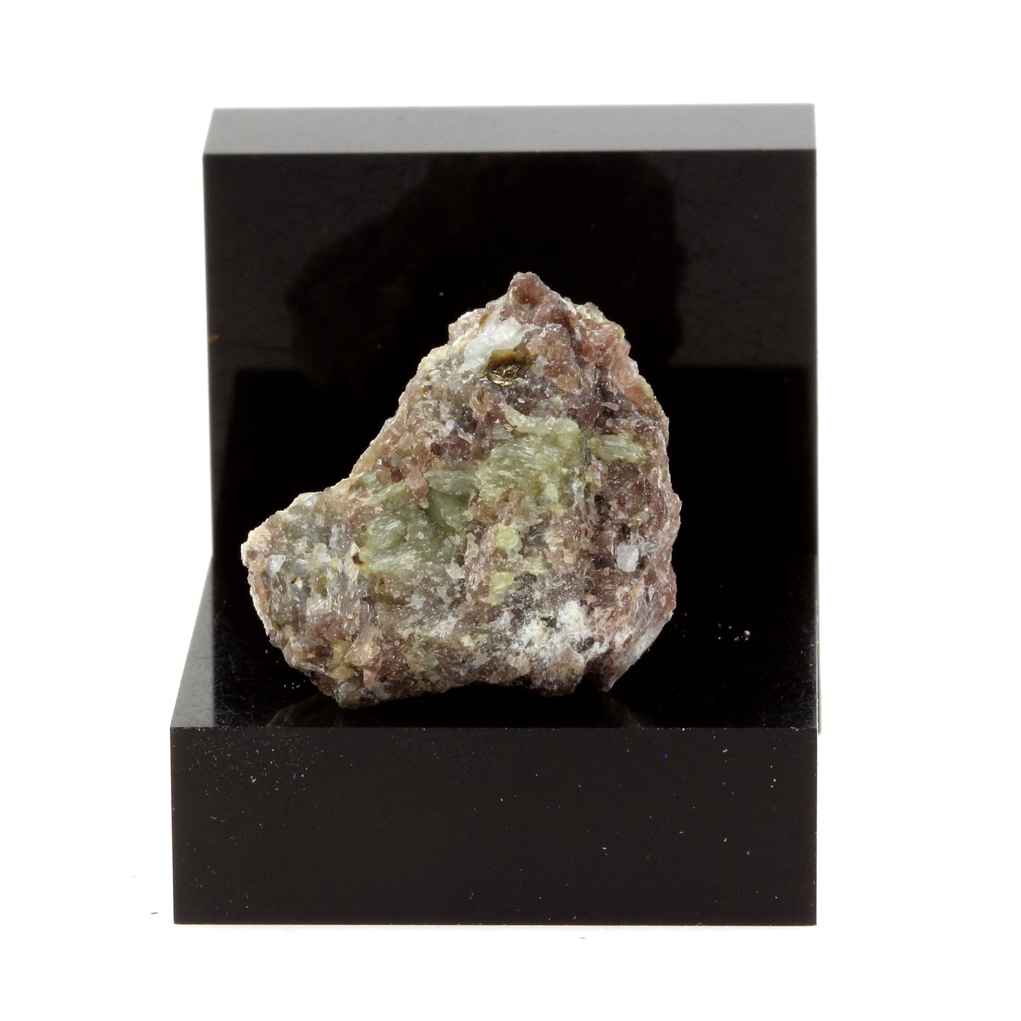 Amesite en provenance de Grenville, Québec, Canada