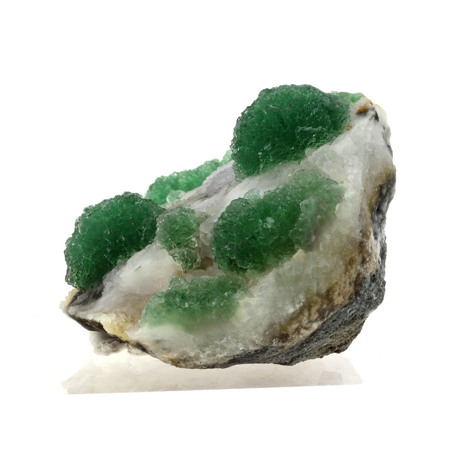 Fluorite. 2810.0 carats. Xinyang, Henan, Chine