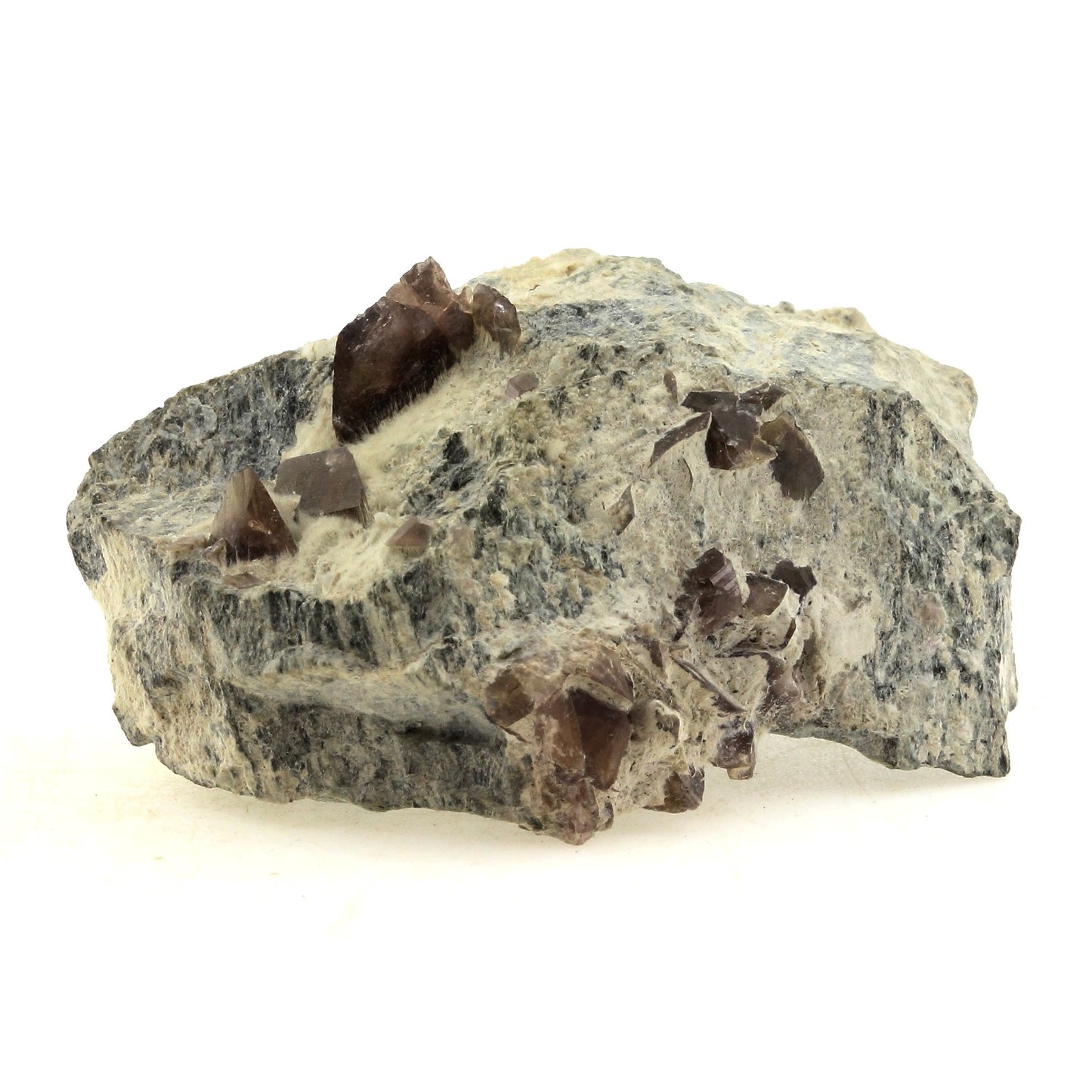 Axinite. 395.4 carats. Bourg d'Oisans, Isère, France