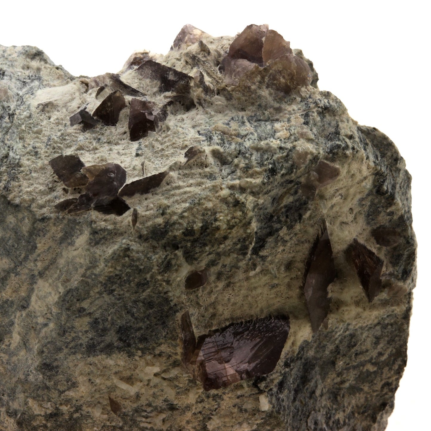 Axinite. 395.4 carats. Bourg d'Oisans, Isère, France