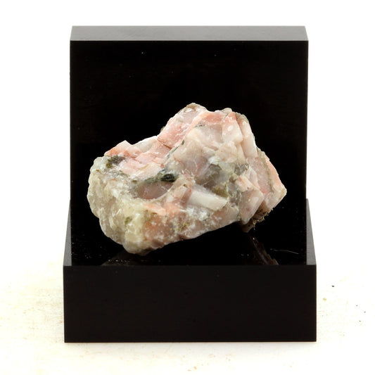 Naujakasite, 34.24 carats, en provenance du Groenland
