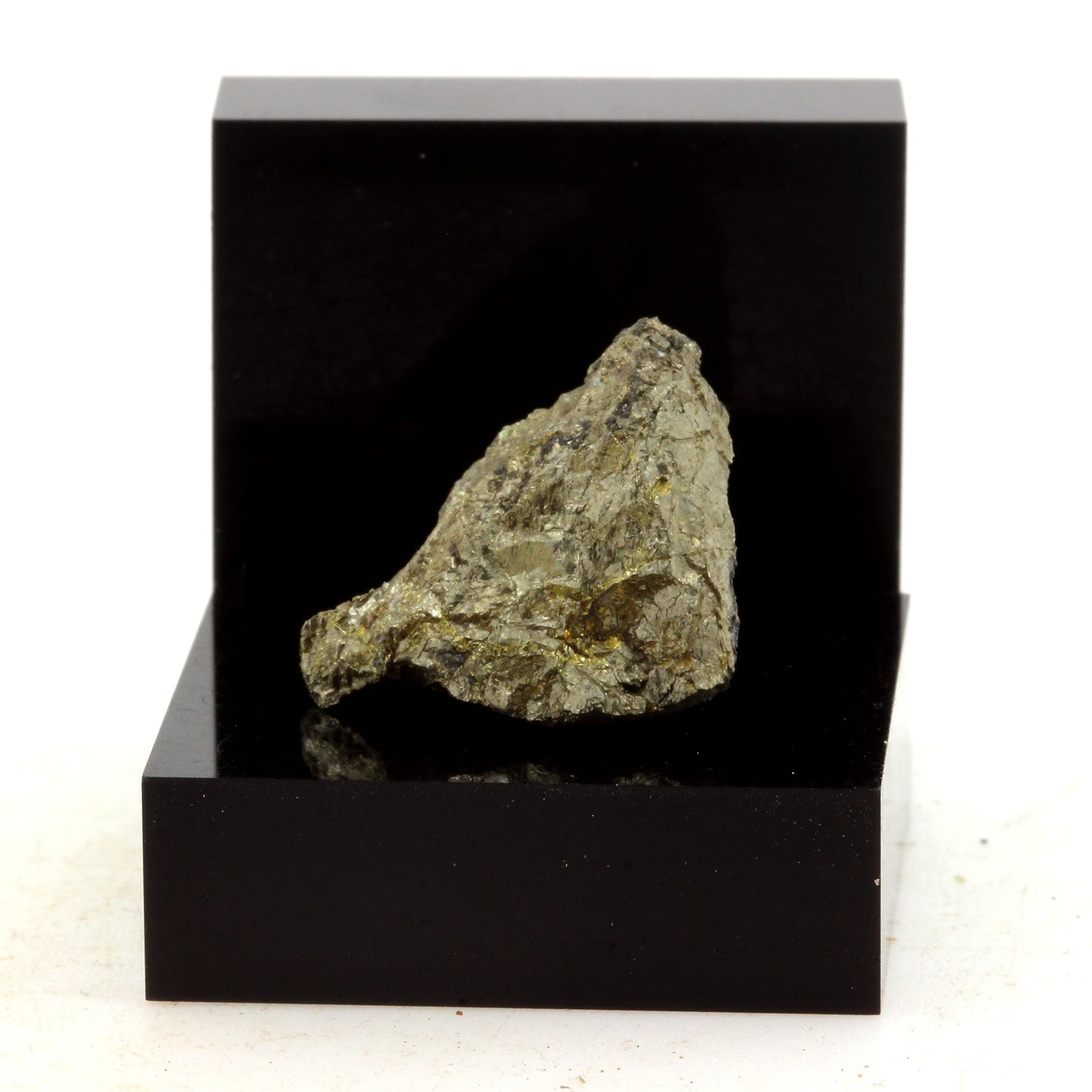 Chalcopyrite (Kupferkies). 24.32 carats. Allemagne