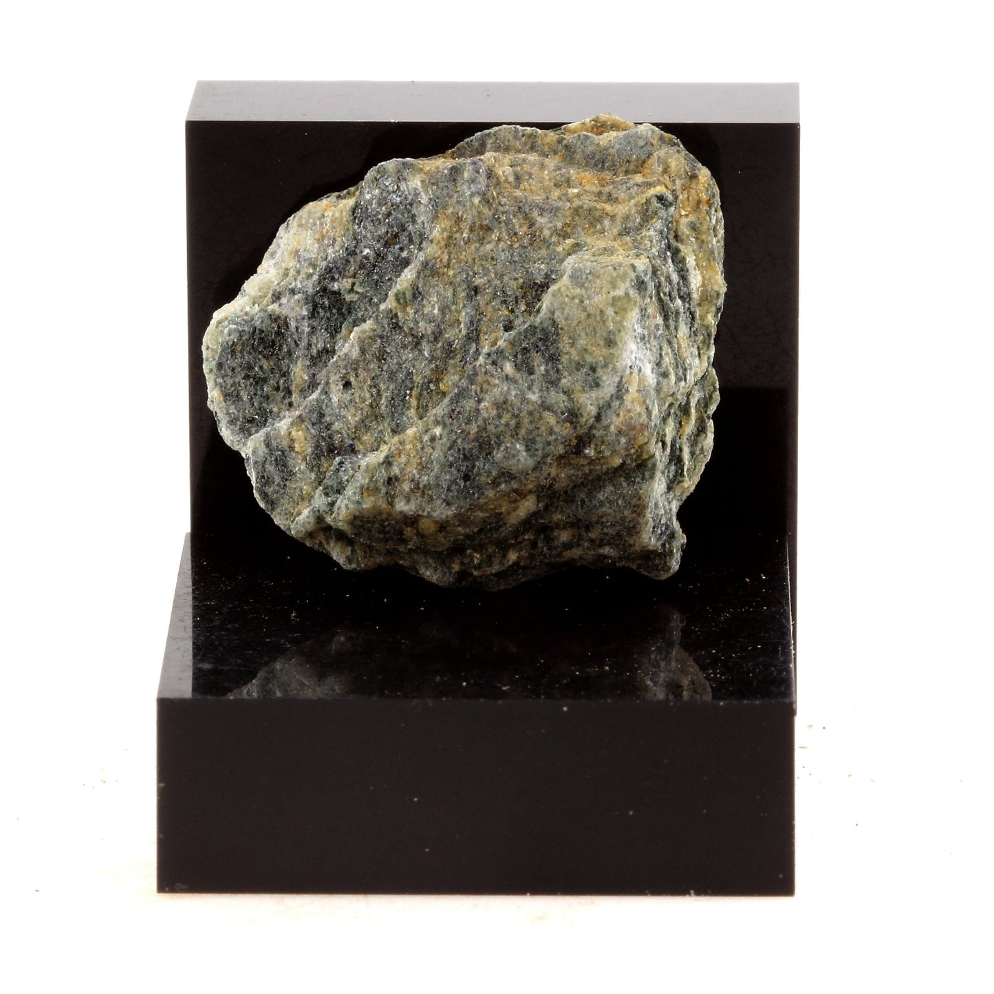 Argentiferous Galena. 32.26 carats. Deloro, Ontario, Canada