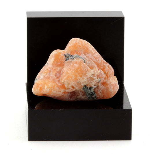 Calcite + Fluorite. 41.08 carats. Oka, Québec, Canada