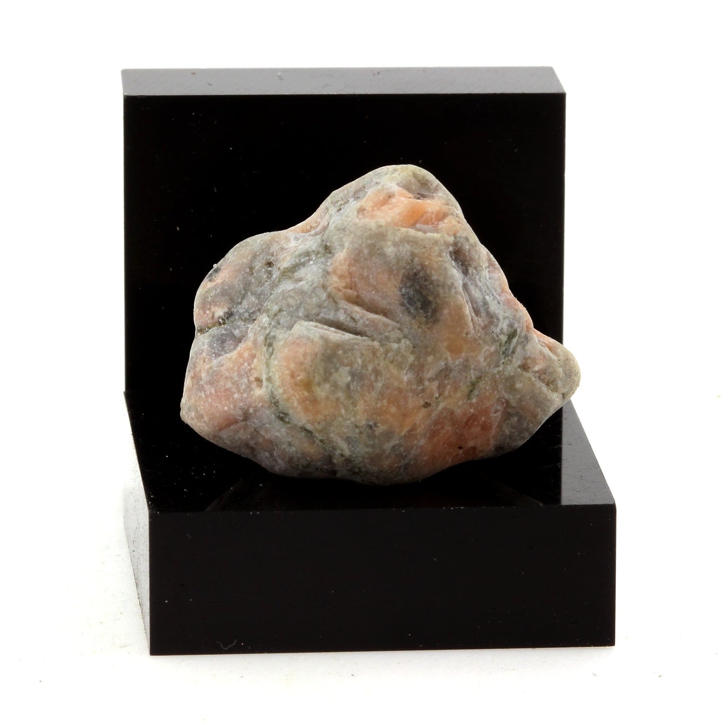 Calcite + Apatite. 42.45 carats. Lanark, Ontario, Canada