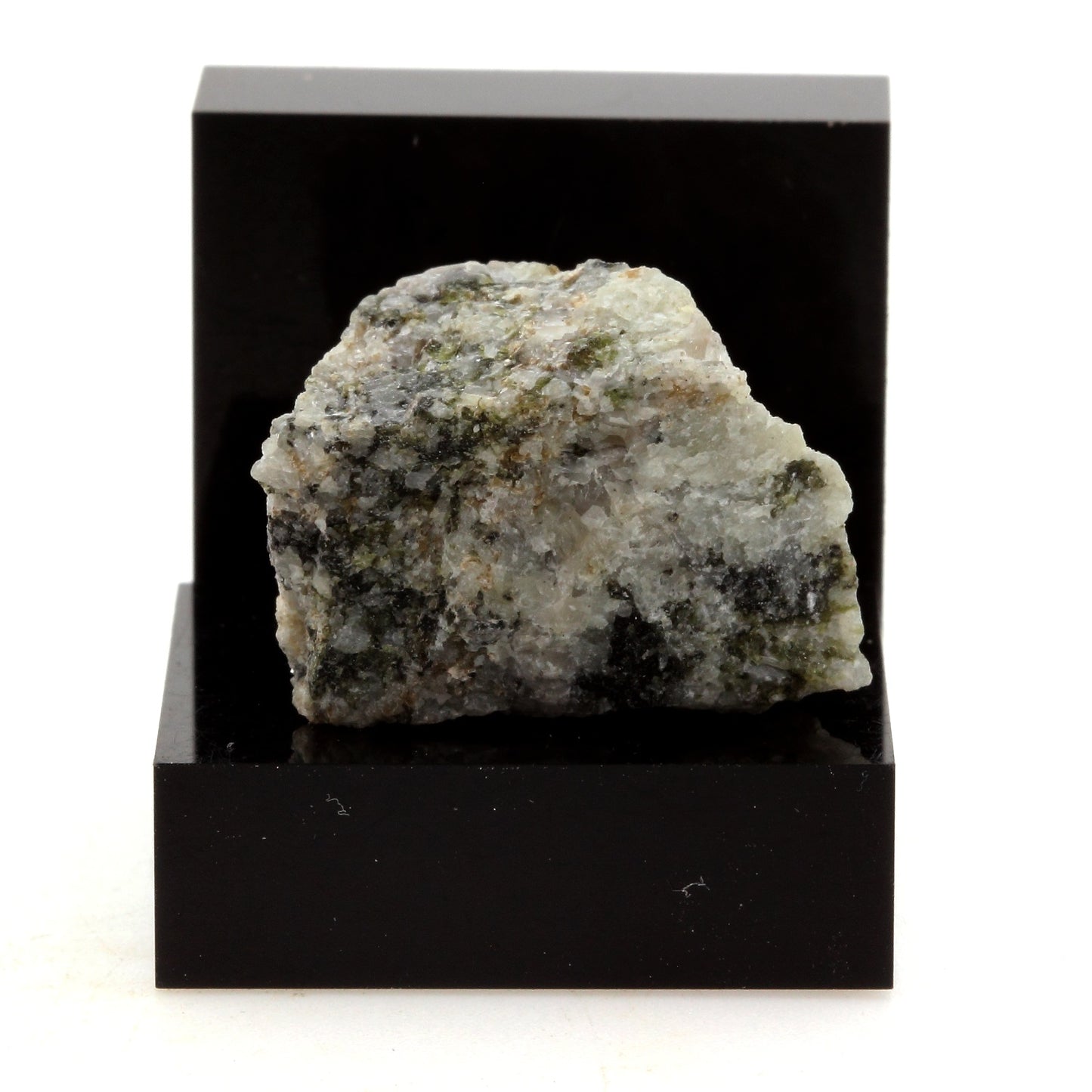 Charnockite. 49.66 carats. Oka, Québec, Canada