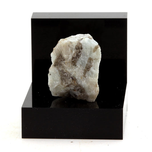 Graphic Granite, 22.82 carats, Maniwaki, Québec, Canada