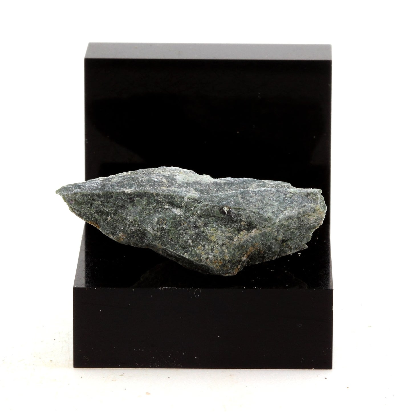 Gymnite, 24.43 carats, Estrie, Québec, Canada