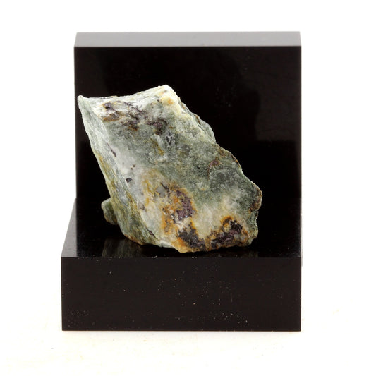 Bornite. 46.62 carats. Estrie, Québec, Canada