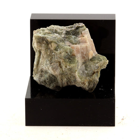 Diopside. 57.82 carats. Grenville, Québec, Canada