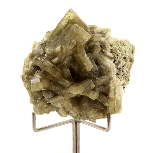 Baryte. 431.8 carats. Igornay, Saône-et-Loire, France