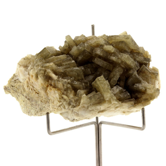 Baryte. 709.7 carats. Igornay, Saône-et-Loire, France