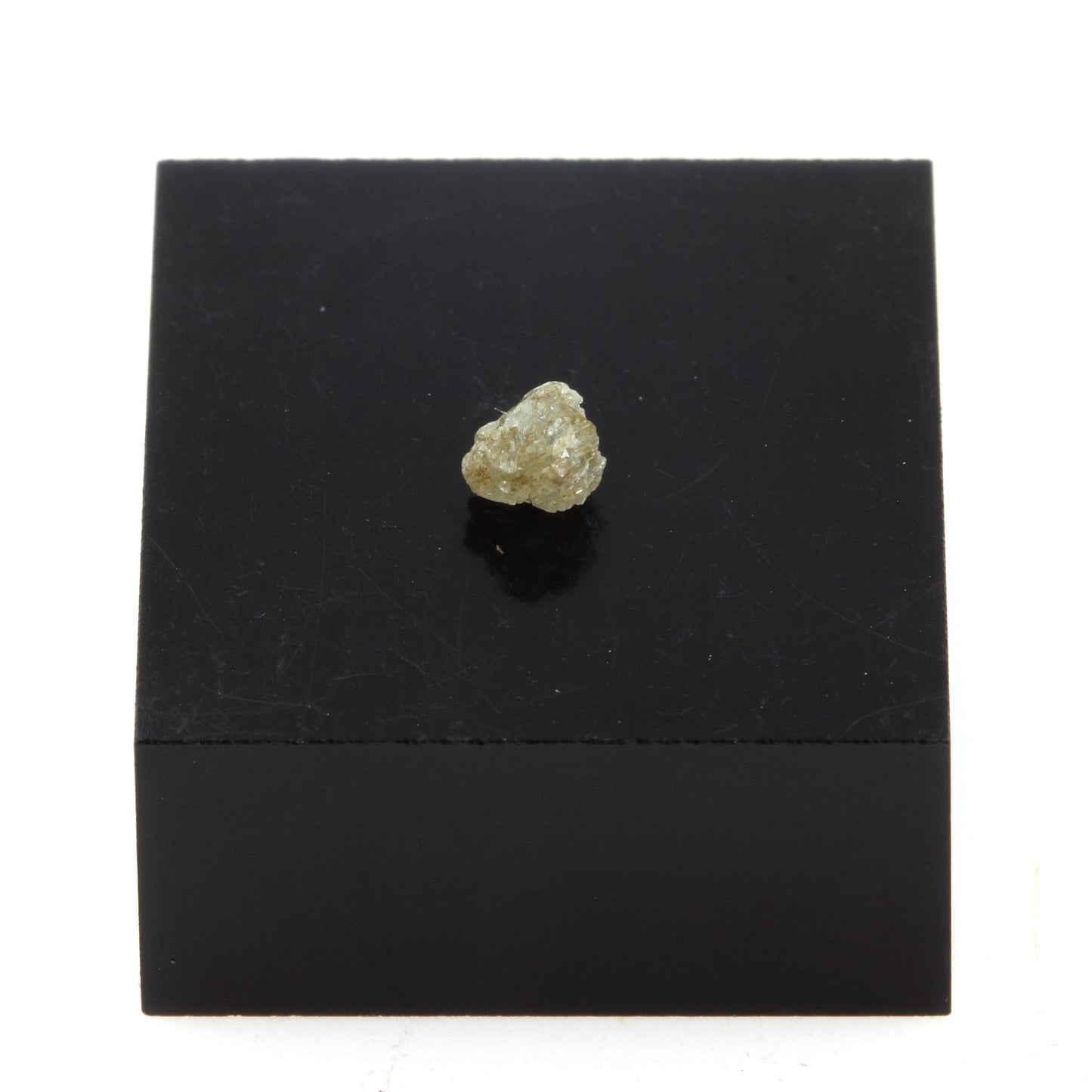 Diamant brut. 0.230 carats. Vaal river Mining District, Afrique du Sud