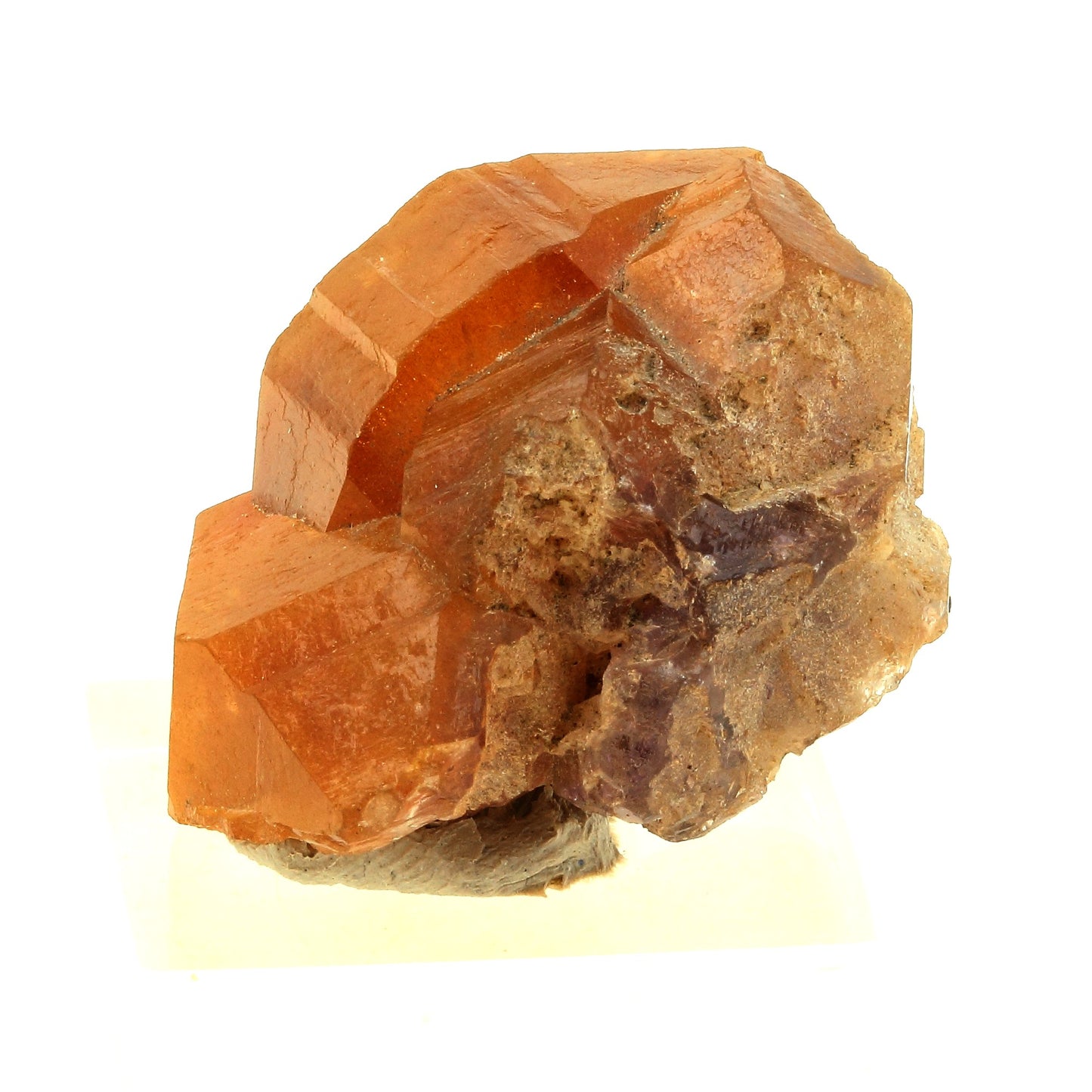Quartz Hématoide + Améthyste. 142.5 carats. Andapa, Madagascar