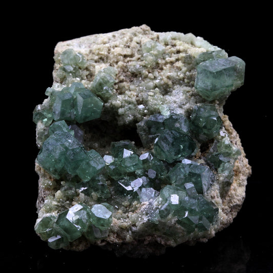 Grenat démantoïde. 115.0 carats. Ambanja, Madagascar