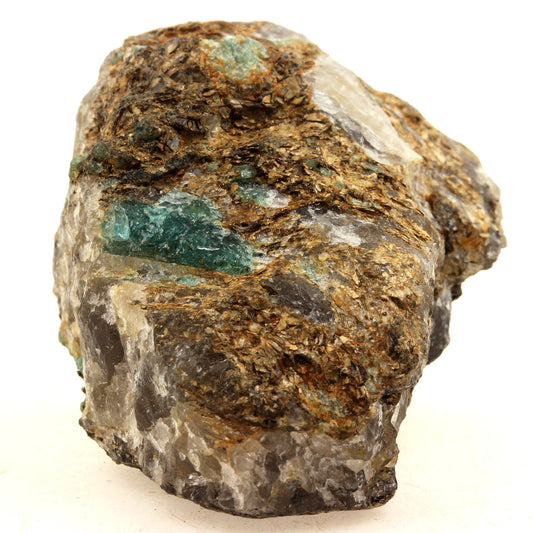 Emeraude. 670.0 carats. Irondro, Madagascar