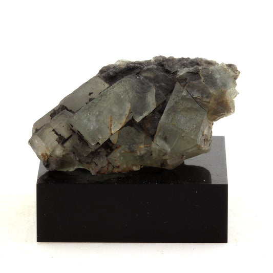 Fluorite verte. 74.5 carats. Massif des Aravis, Haute-Savoie, France